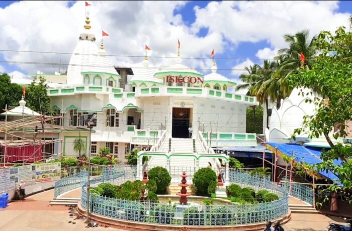 ISKCON Temple: History, Visiting Hours, Entry Fee, Aarti Timings & Location