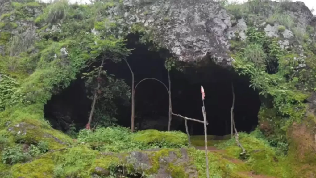 Balda Caves