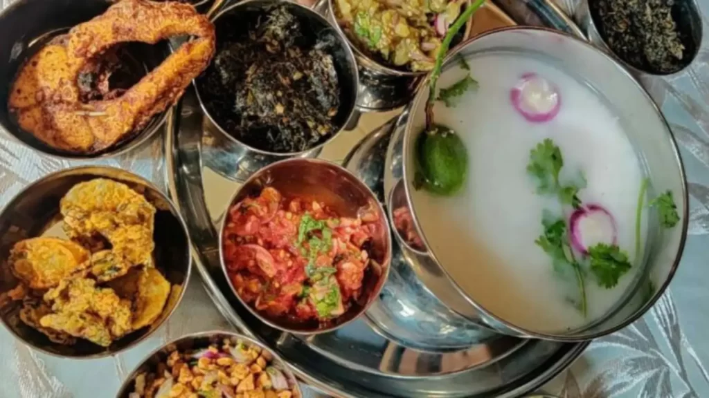 Traditional Odia food near Bhitarkanika