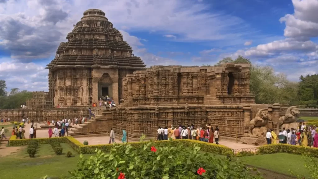 Add Konark for Odisha's Architectural Heritage
