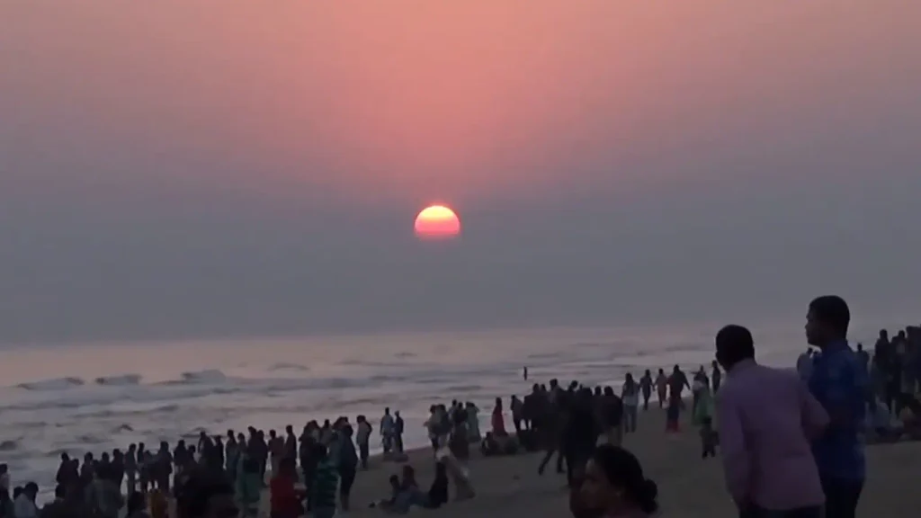 Sunrise over the Bay of Bengal at Chandrabhaga Beach
